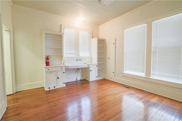 200 W North 1st Street, Seneca, SC 29678