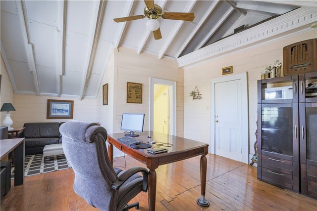 200 W North 1st Street, Seneca, SC 29678