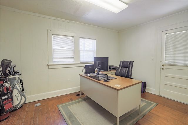 200 W North 1st Street, Seneca, SC 29678