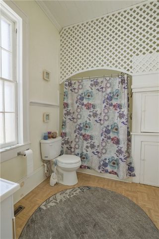 200 W North 1st Street, Seneca, SC 29678