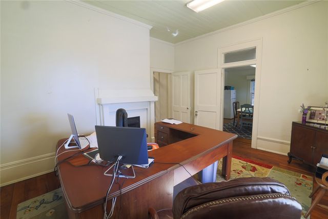 200 W North 1st Street, Seneca, SC 29678