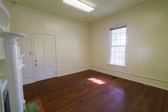 200 W North 1st Street, Seneca, SC 29678