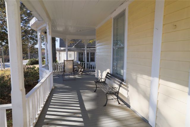 200 W North 1st Street, Seneca, SC 29678