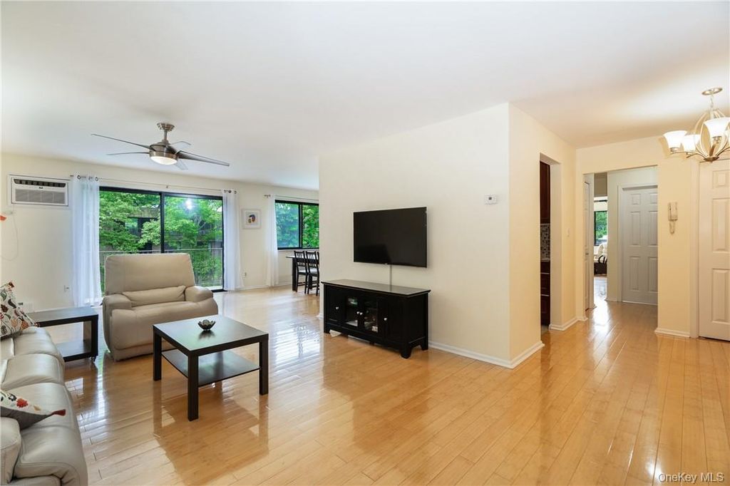 500 Central Park Avenue 146, Scarsdale, NY 10583