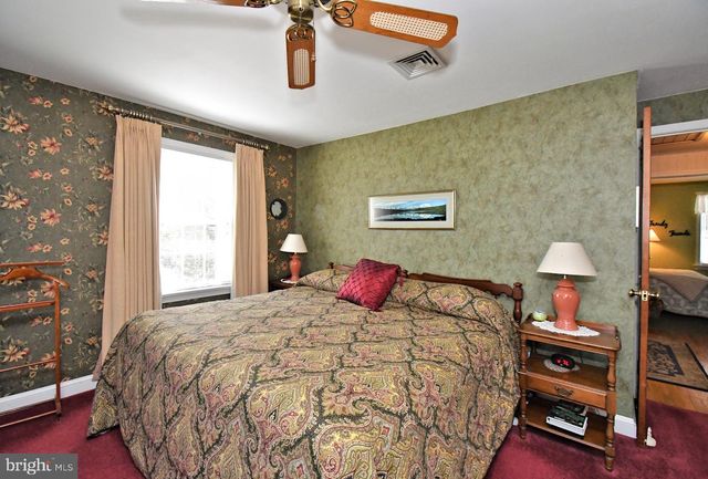 227 W RELIANCE RD, Souderton, PA 18964