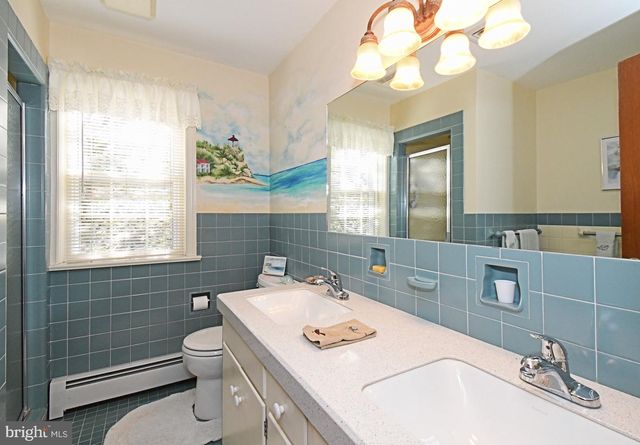 227 W RELIANCE RD, Souderton, PA 18964