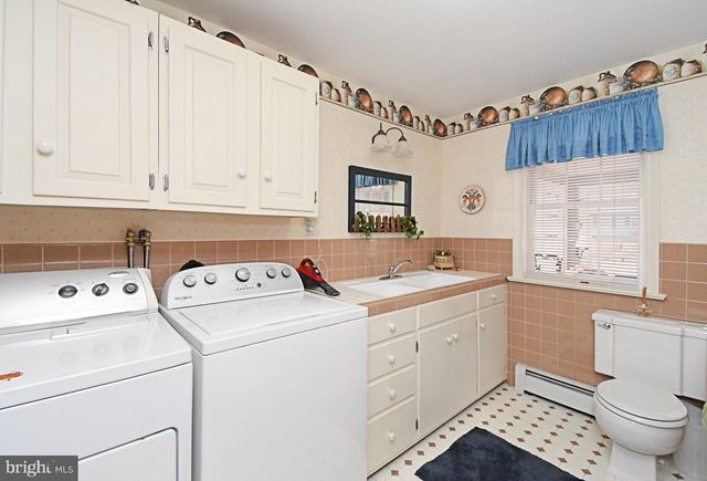 227 W RELIANCE RD, Souderton, PA 18964