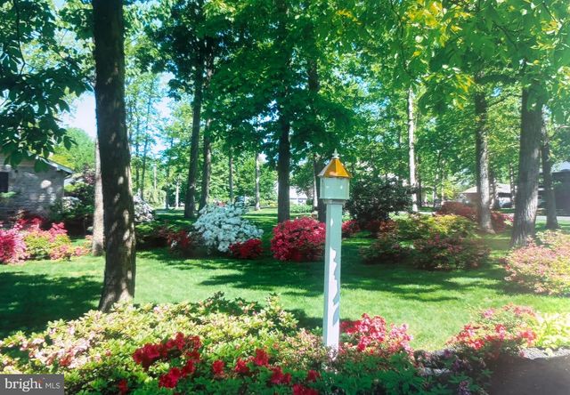 227 W RELIANCE RD, Souderton, PA 18964