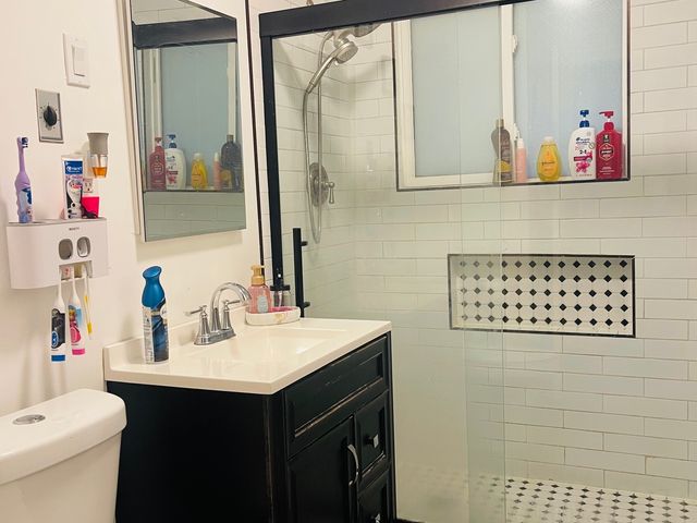 36 Circle Drive E, Montgomery, IL 60538