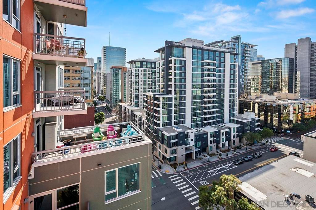 Image 40 of property listing at 300 W Beech St 1003, San Diego, CA 92101