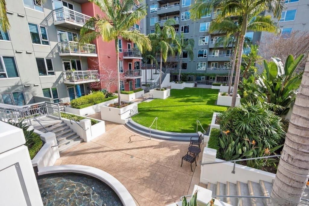 Image 42 of property listing at 300 W Beech St 1003, San Diego, CA 92101