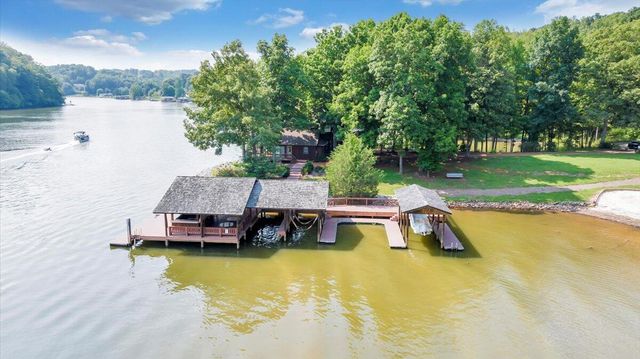 Lot 9 Red Barn LN, Wirtz, VA 24184