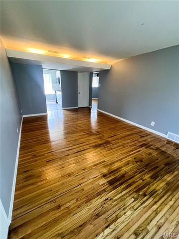 7412-7418 Olian Drive, Hazelwood, MO 63042