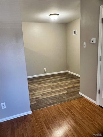 7412-7418 Olian Drive, Hazelwood, MO 63042