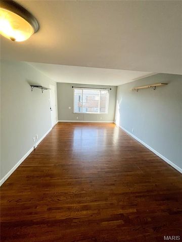 7412-7418 Olian Drive, Hazelwood, MO 63042