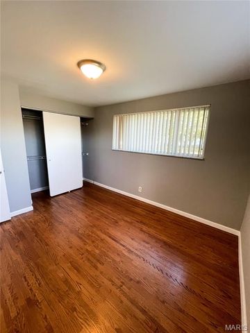 7412-7418 Olian Drive, Hazelwood, MO 63042