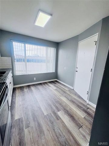 7412-7418 Olian Drive, Hazelwood, MO 63042