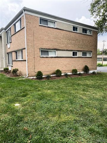 7412-7418 Olian Drive, Hazelwood, MO 63042