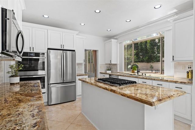 39 Highpoint, Rancho Santa Margarita, CA 92679