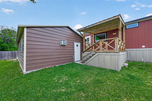 861 Camilla Lake Road, Coldspring, TX 77331