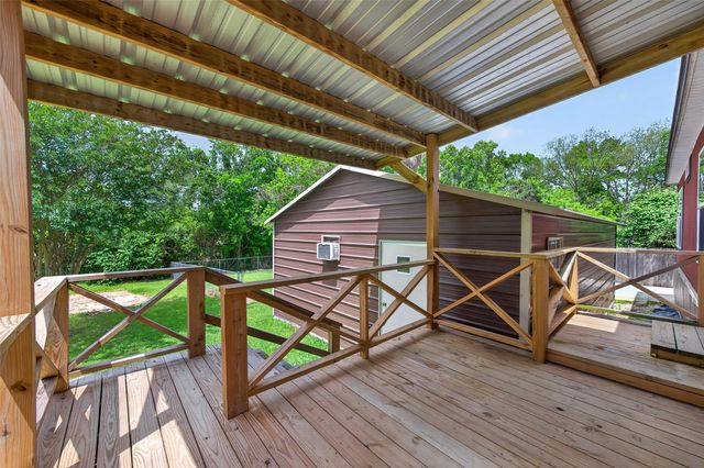861 Camilla Lake Road, Coldspring, TX 77331
