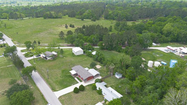 861 Camilla Lake Road, Coldspring, TX 77331