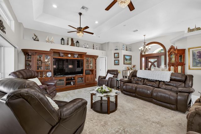 411 SW Thistle Trail, Port St. Lucie, Port St Lucie, FL 34953