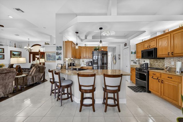 411 SW Thistle Trail, Port St. Lucie, Port St Lucie, FL 34953