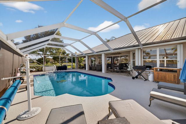 411 SW Thistle Trail, Port St. Lucie, Port St Lucie, FL 34953