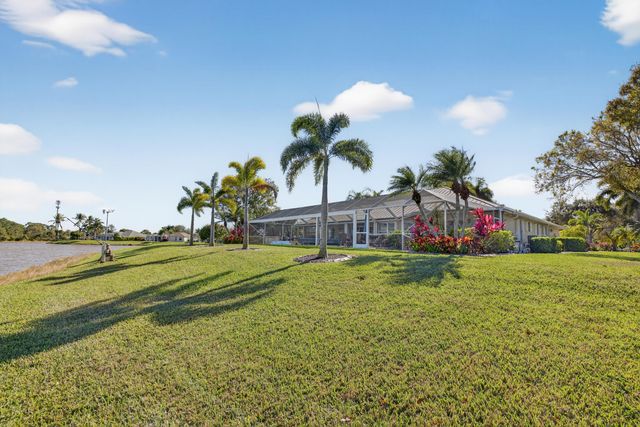 411 SW Thistle Trail, Port St. Lucie, Port St Lucie, FL 34953