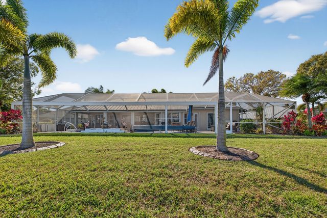 411 SW Thistle Trail, Port St. Lucie, Port St Lucie, FL 34953