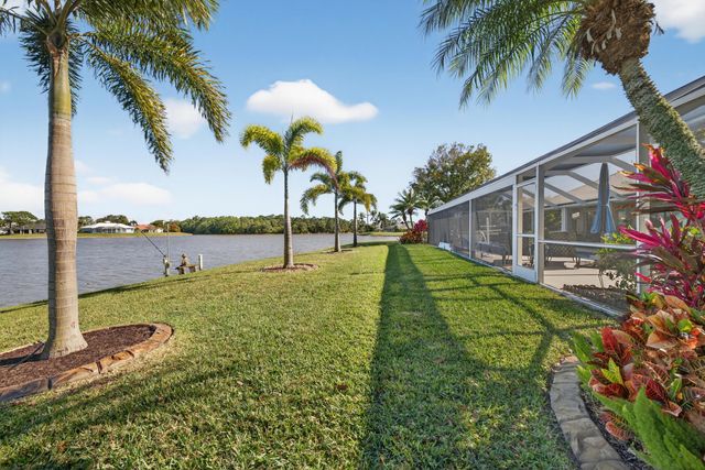 411 SW Thistle Trail, Port St. Lucie, Port St Lucie, FL 34953