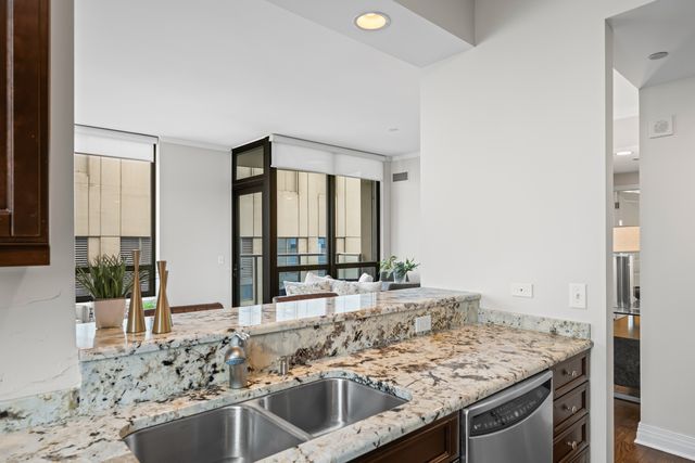 600 N Lake Shore Drive 4209, Chicago, IL 60611