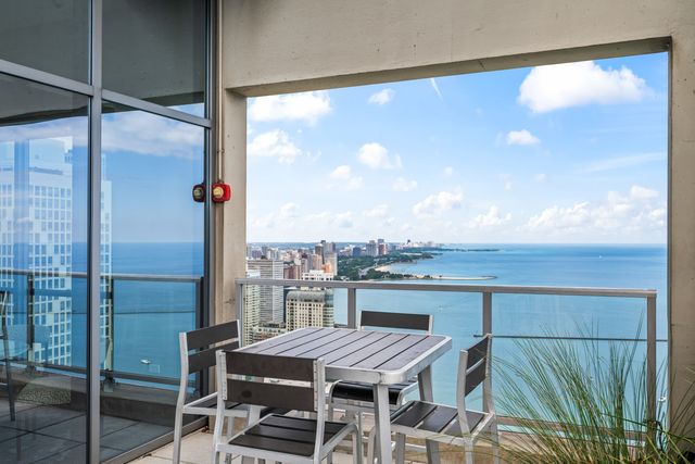 600 N Lake Shore Drive 4209, Chicago, IL 60611