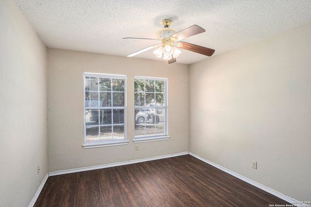 8335 Tavern, San Antonio, TX 78254