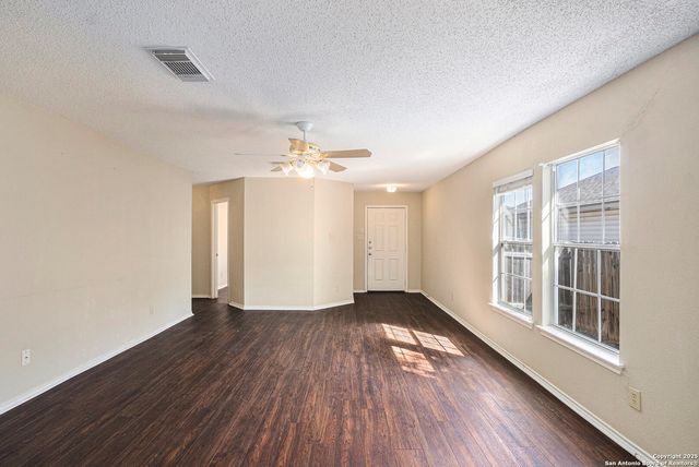 8335 Tavern, San Antonio, TX 78254