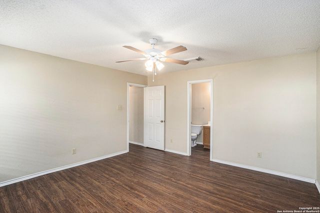 8335 Tavern, San Antonio, TX 78254