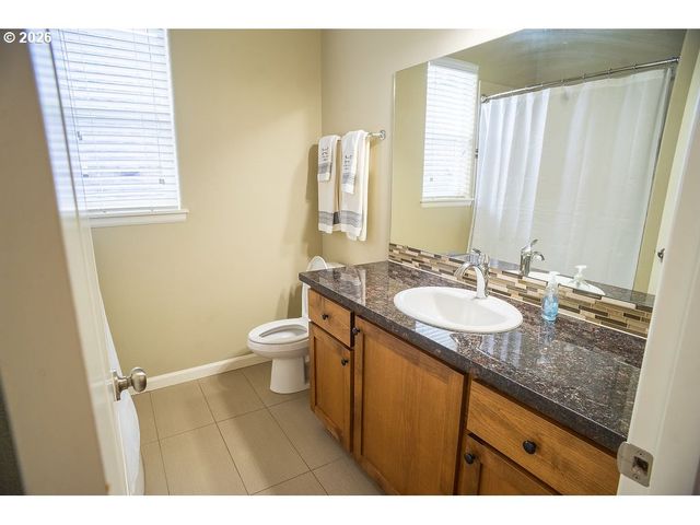 10805 Ne 105TH St, Vancouver, WA 98662