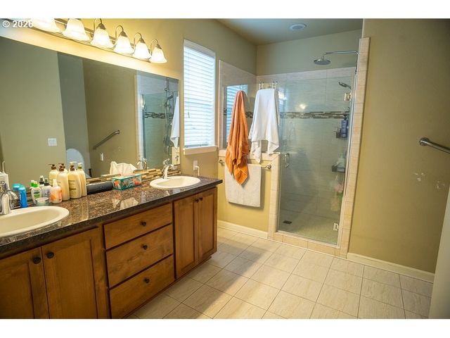 10805 Ne 105TH St, Vancouver, WA 98662