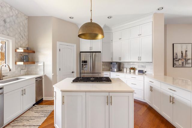 100 Dovetail LN, Georgetown, TX 78628