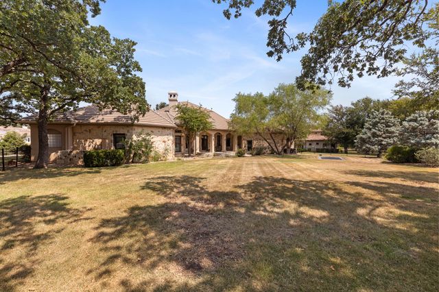 100 Dovetail LN, Georgetown, TX 78628