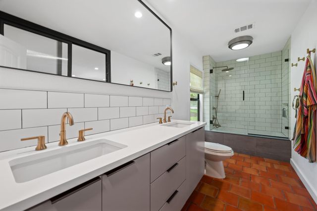 6206 Highland Hills DR, Austin, TX 78731