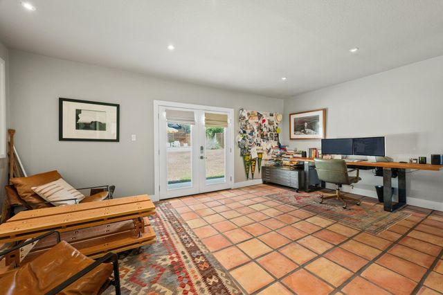 6206 Highland Hills DR, Austin, TX 78731