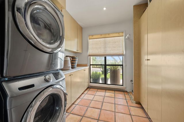6206 Highland Hills DR, Austin, TX 78731