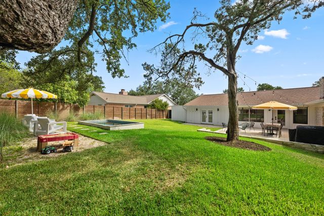 6206 Highland Hills DR, Austin, TX 78731