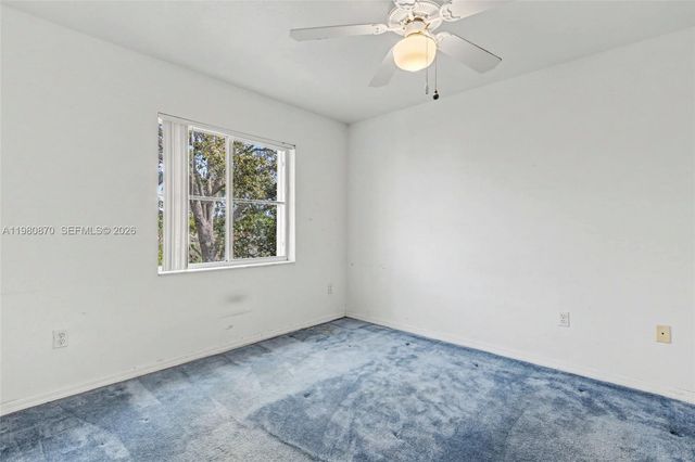 1550 N Trafalgar Cir, Hollywood, FL 33020