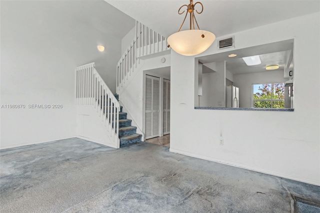 1550 N Trafalgar Cir, Hollywood, FL 33020