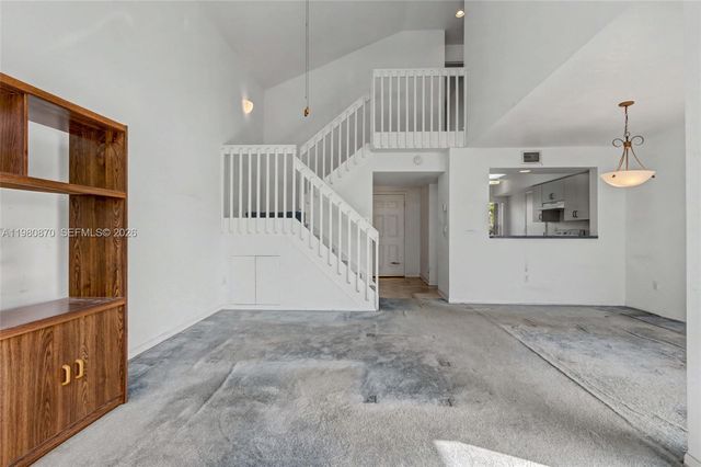 1550 N Trafalgar Cir, Hollywood, FL 33020