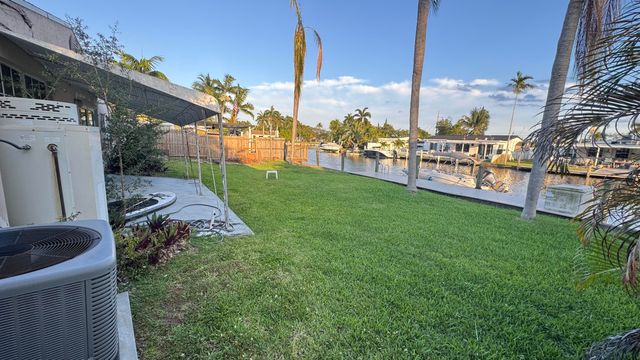 2714 Scott Street, Hollywood, FL 33020
