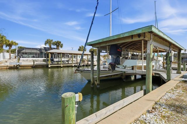 32 COMANCHE COURT, Palm Coast, FL 32137